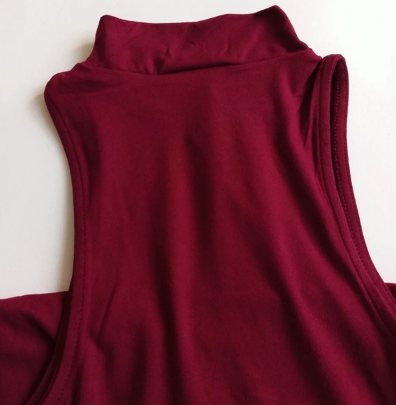 Bodycon mock neck dress. - Picture 2 of 6